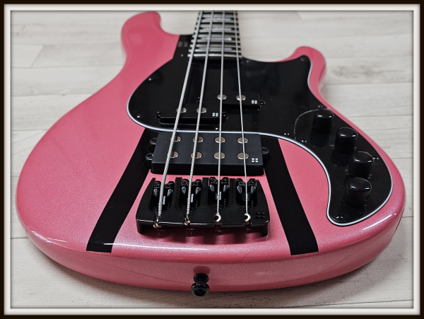 Preview: Sandberg California II VM4, Custom Color Pink Metallic Highgloss+Black Stripes